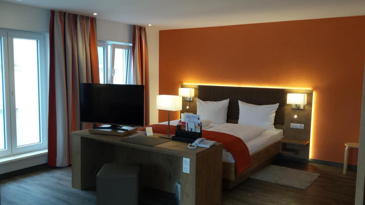Hotel-Restaurant Pfaelzer Hof 에덴코벤 외부 사진