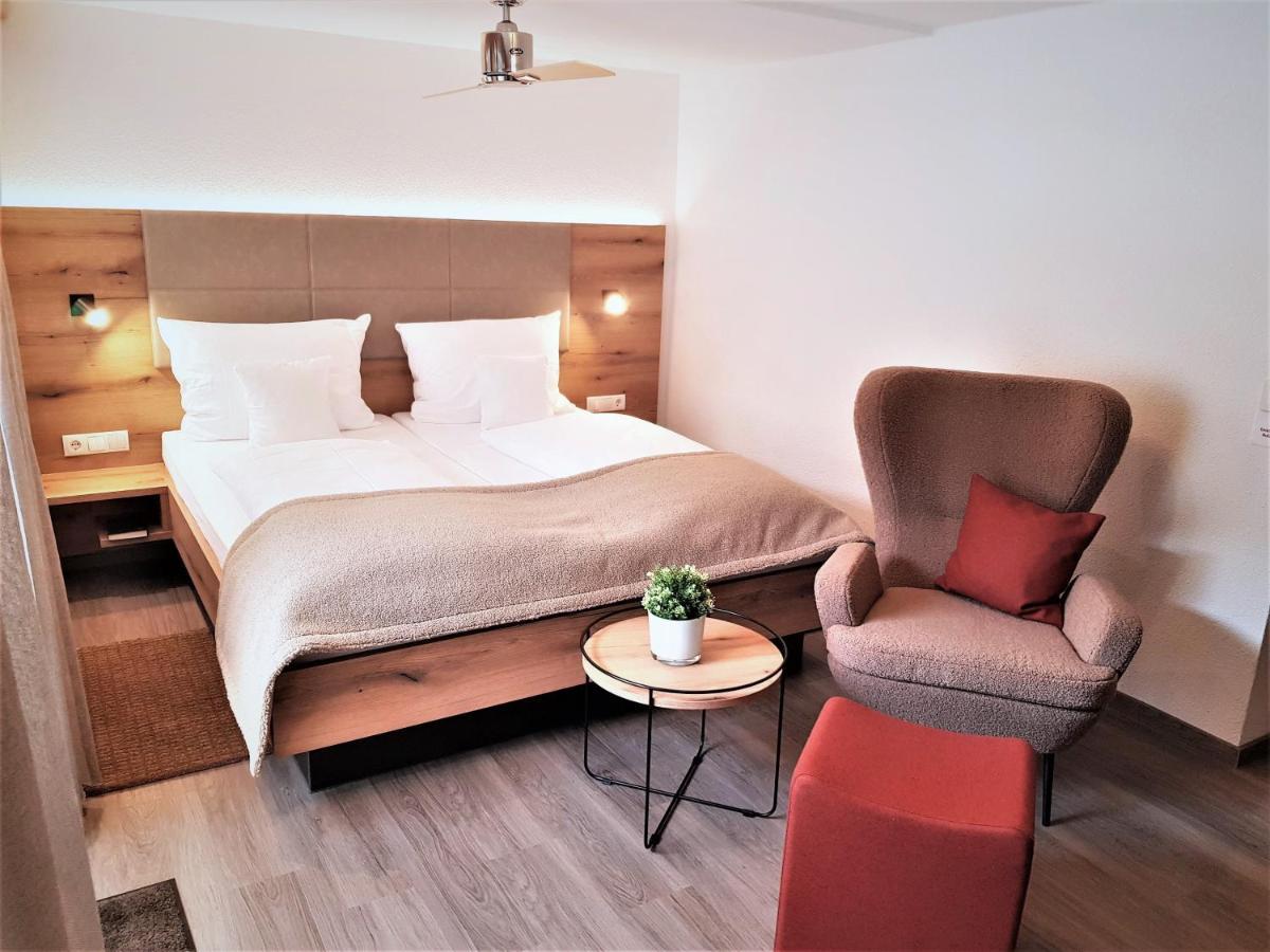 Hotel-Restaurant Pfaelzer Hof 에덴코벤 외부 사진