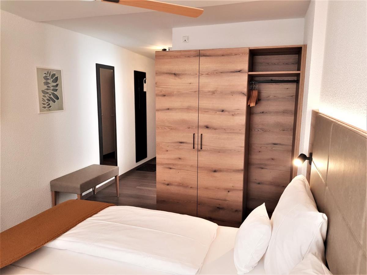 Hotel-Restaurant Pfaelzer Hof 에덴코벤 외부 사진