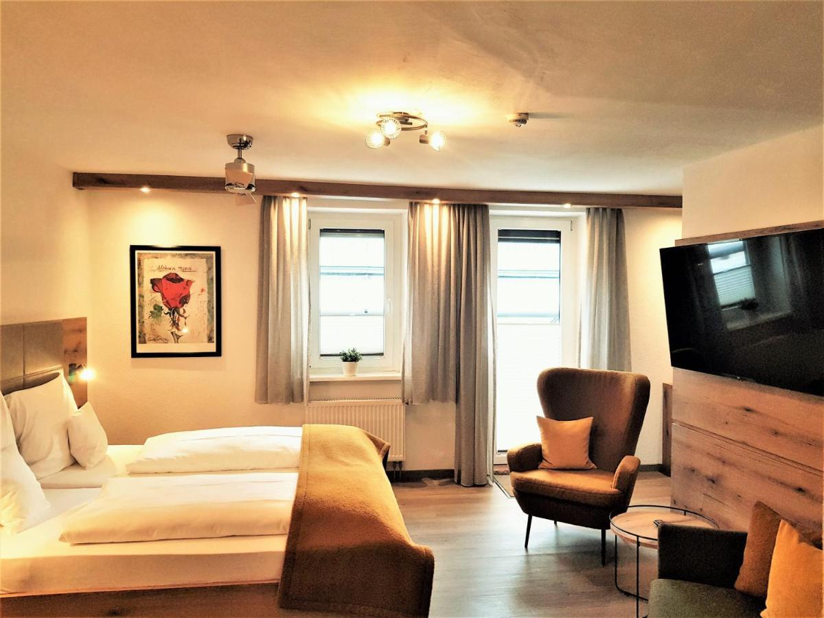Hotel-Restaurant Pfaelzer Hof 에덴코벤 외부 사진